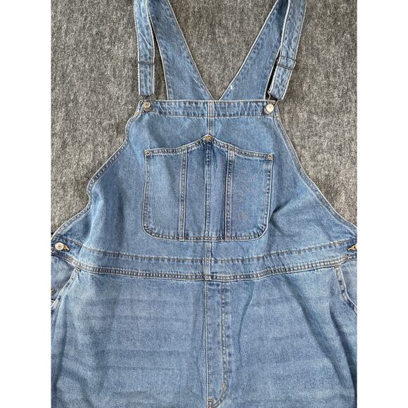 Old Navy Women's Light Blue Wash OG Straight Leg Denim Overalls - Size 30 - NWT - Picture 3 of 5
